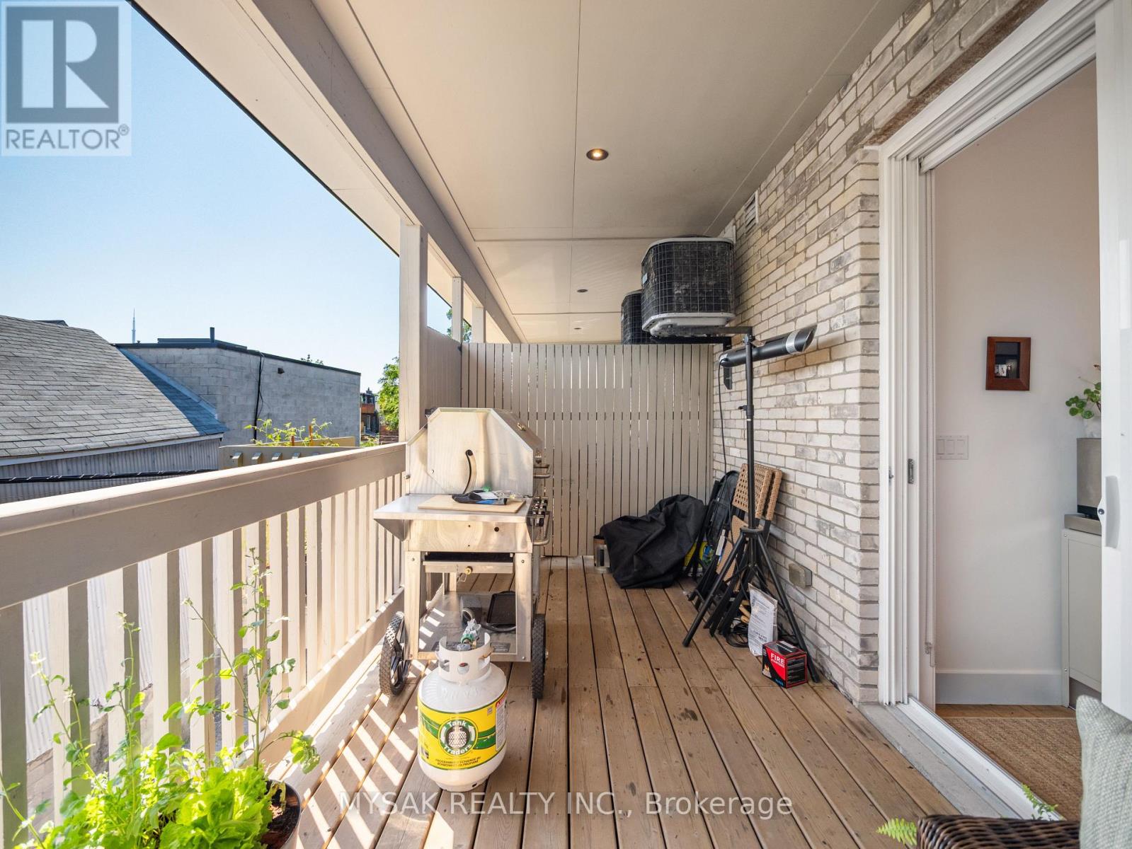 427 CRAWFORD STREET - Image 9