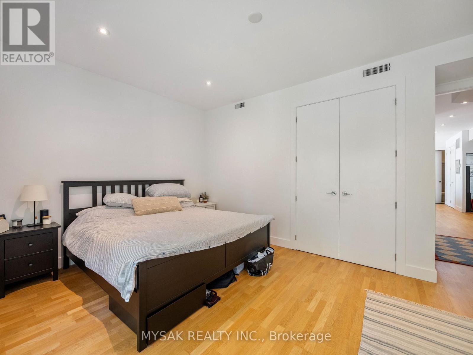 427 CRAWFORD STREET - 12