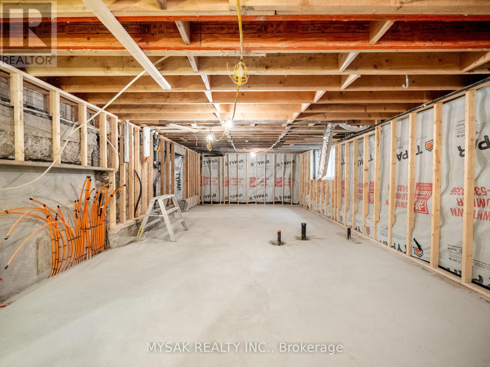 427 CRAWFORD STREET - 29