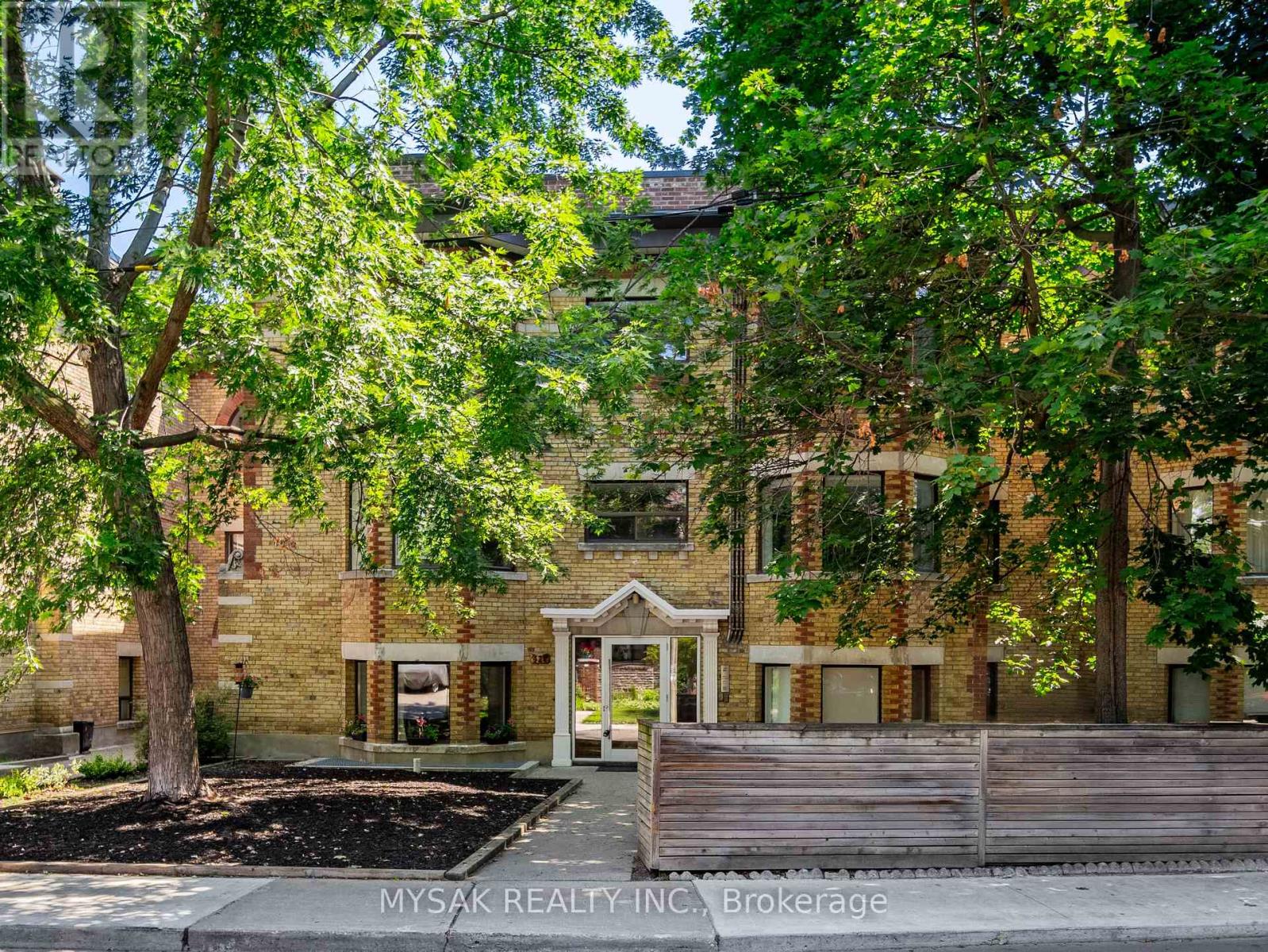 427 CRAWFORD STREET - 3