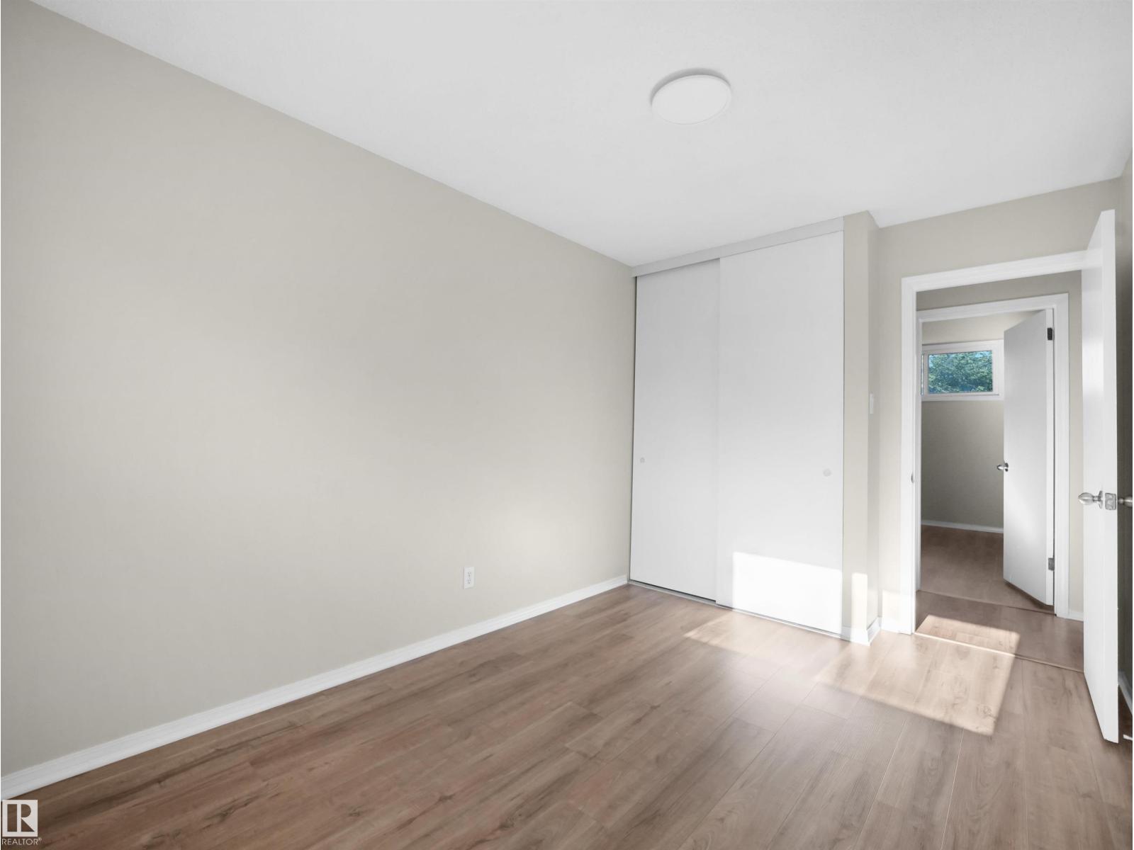 #B 16405 89 AV NW - 23