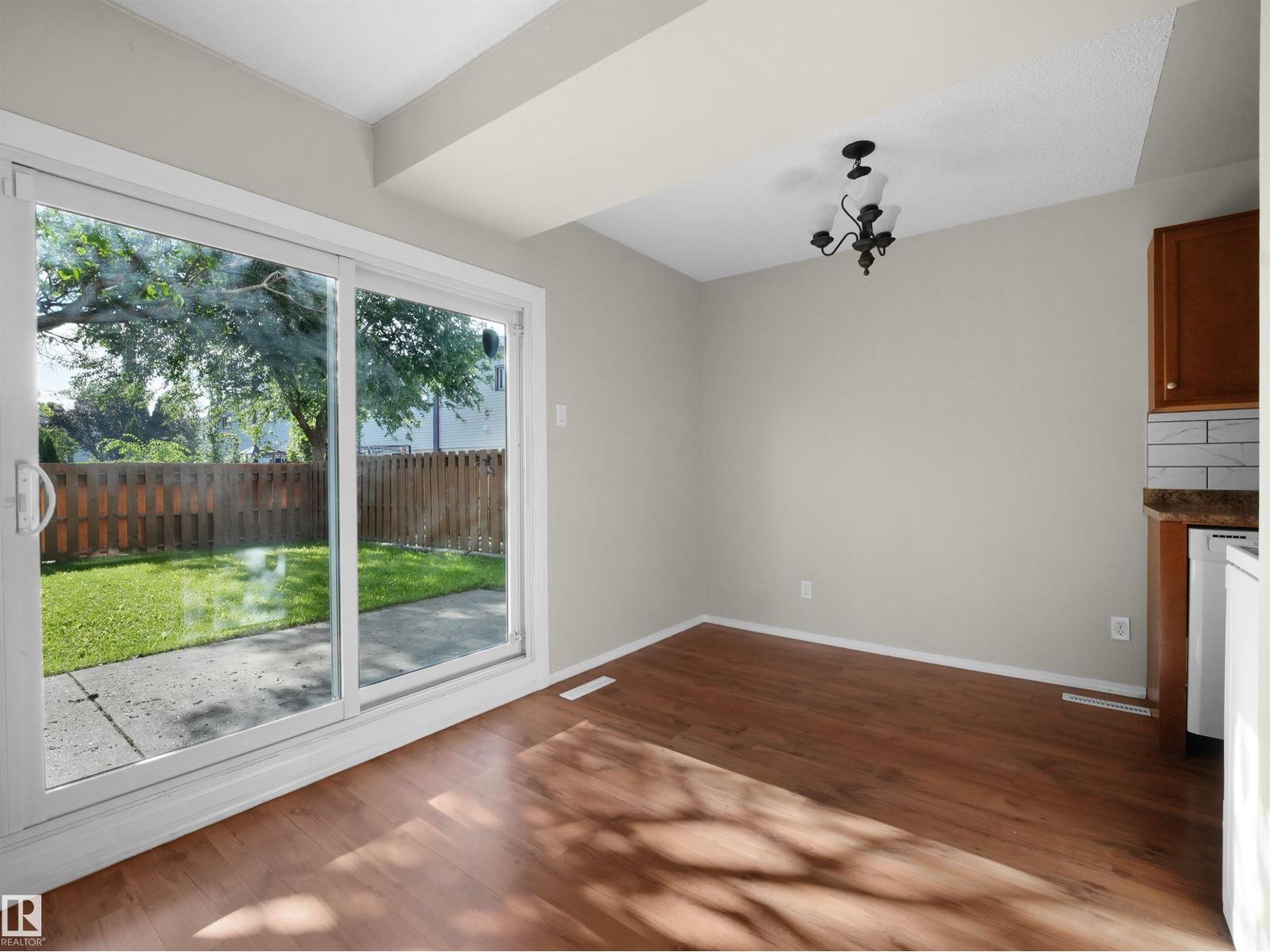 #B 16405 89 AV NW - 9
