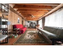 37467 Highway 17 Highway, Laurentian Hills, ON K0J1P0 Photo 13