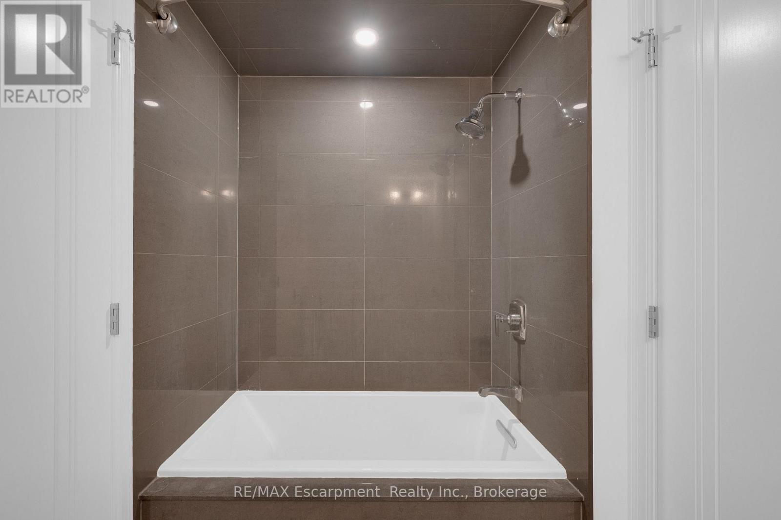#605 2060 LAKESHORE ROAD - Image 21
