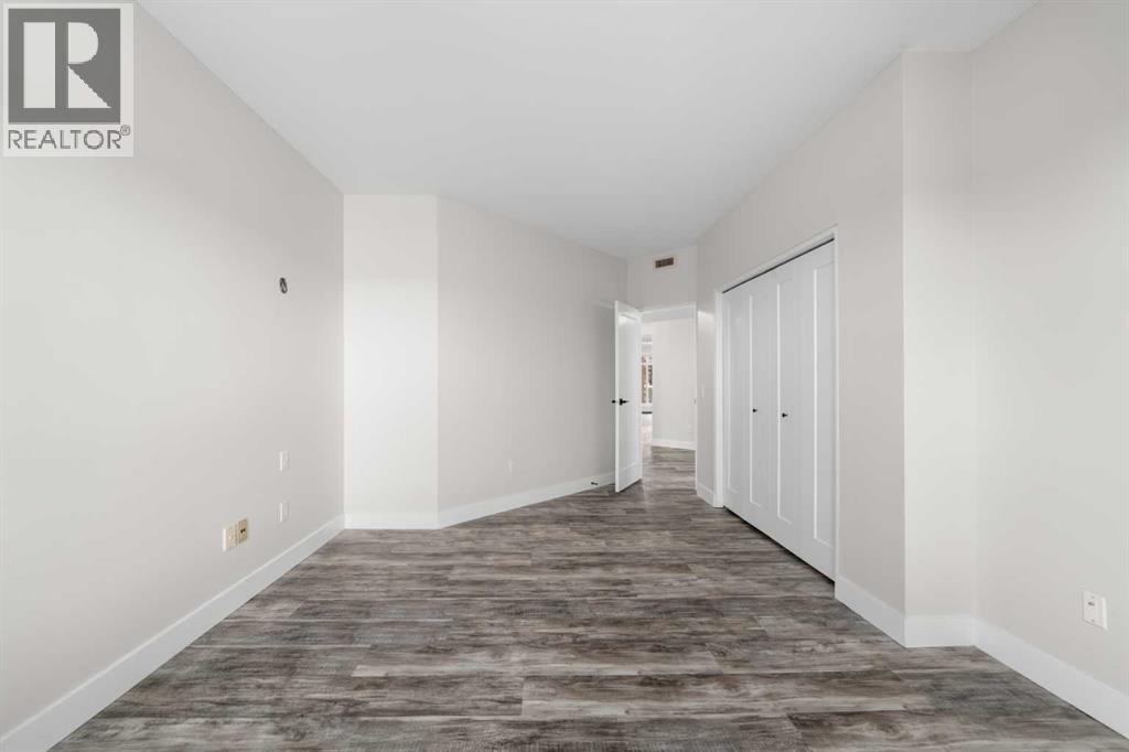 #602 505 Canyon Meadows Drive SW - 26