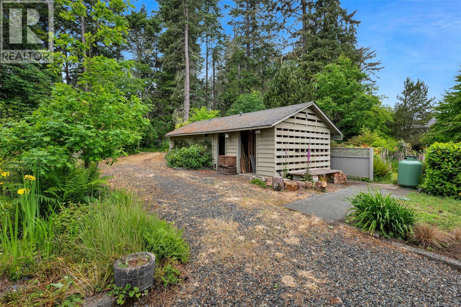 7095 Richview Dr - 43