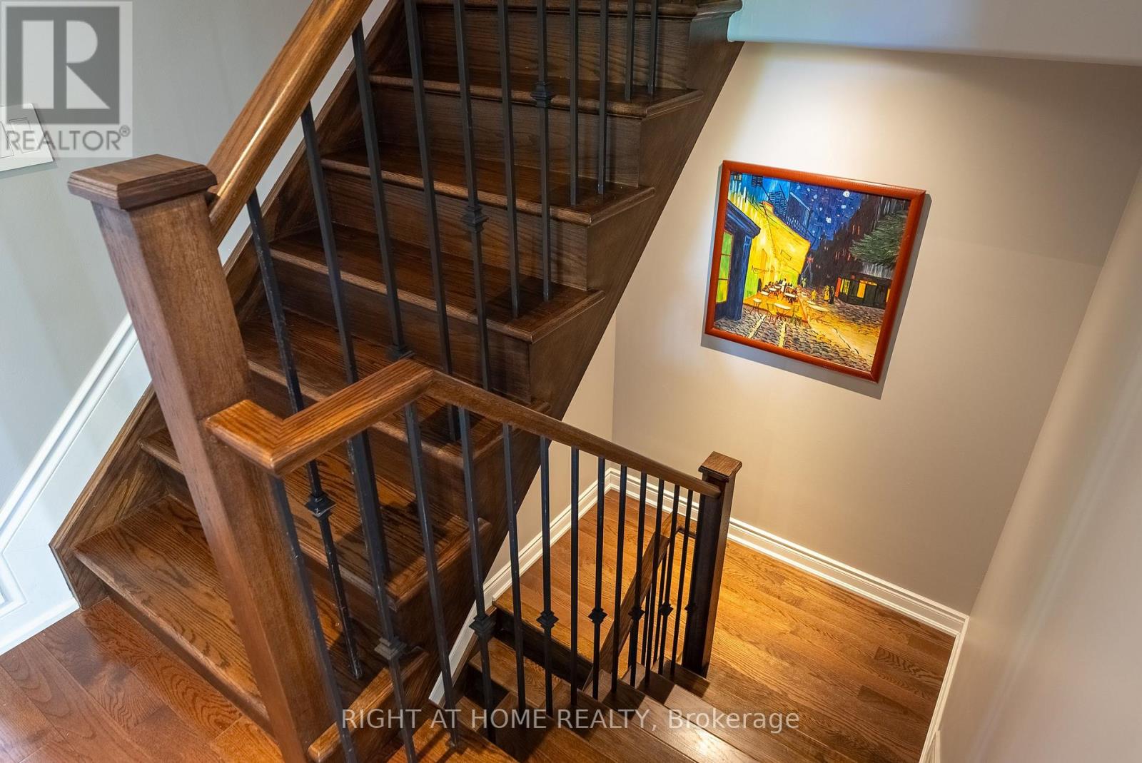 1660 MOYER AVENUE - 29