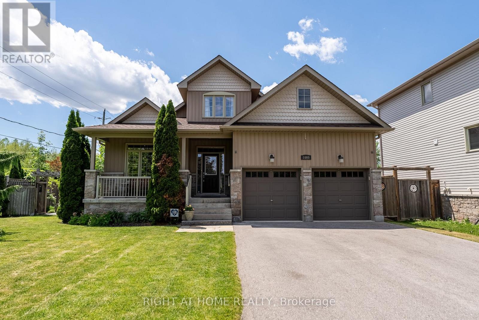 1660 MOYER AVENUE - 31