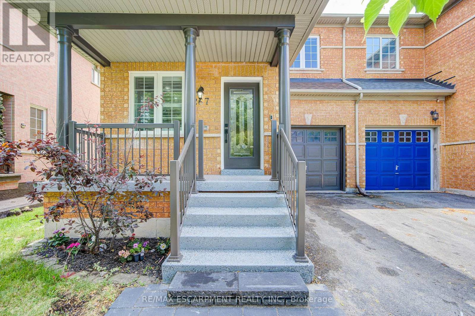 267 FITZGERALD CRESCENT - 4