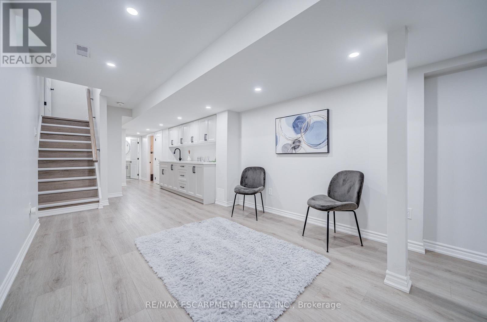 267 FITZGERALD CRESCENT - 41