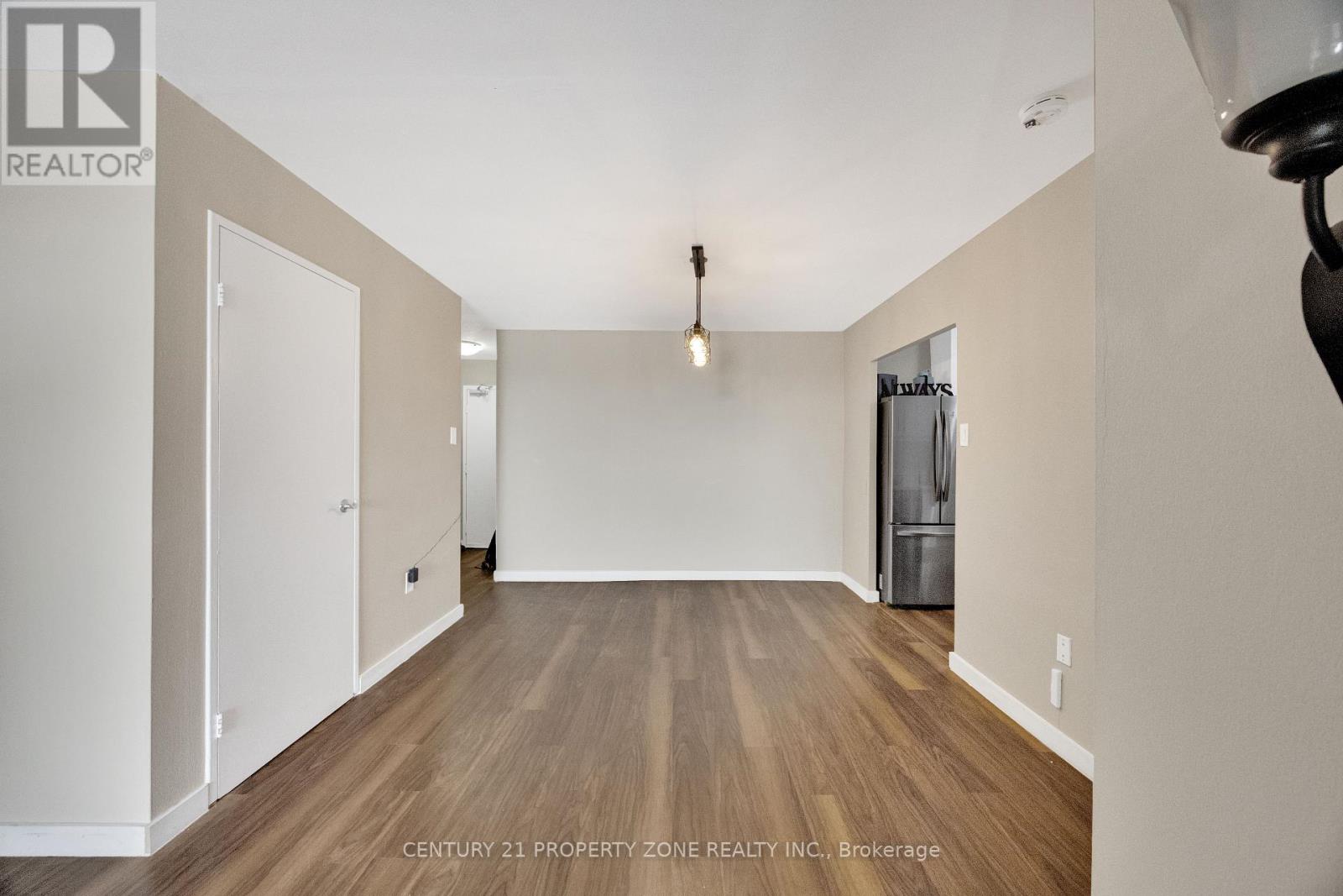 #907 573 MORNINGTON AVENUE - 14