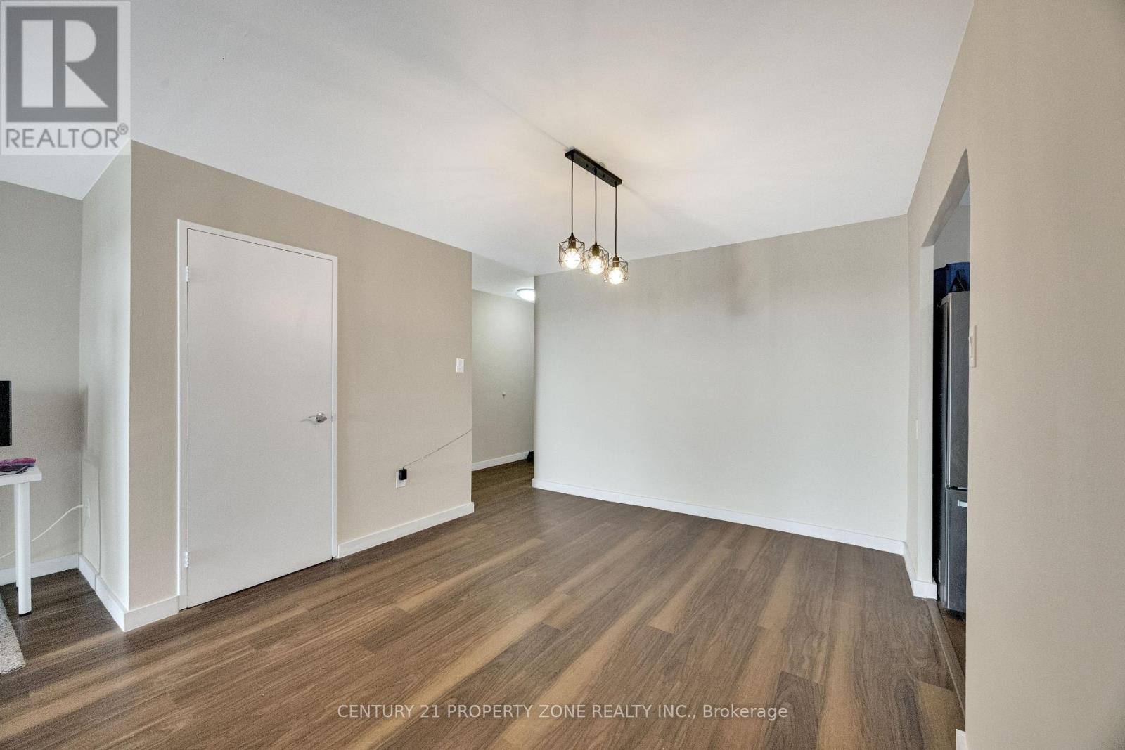 #907 573 MORNINGTON AVENUE - 15