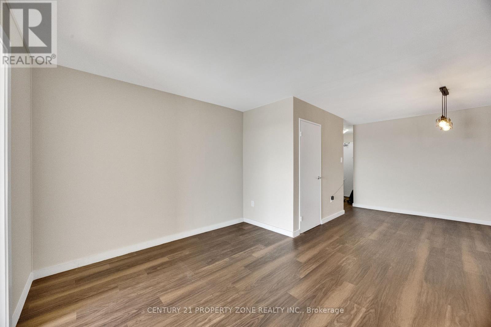 #907 573 MORNINGTON AVENUE - 19