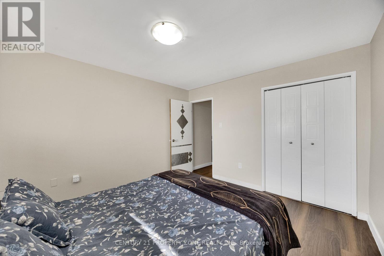 #907 573 MORNINGTON AVENUE - 26