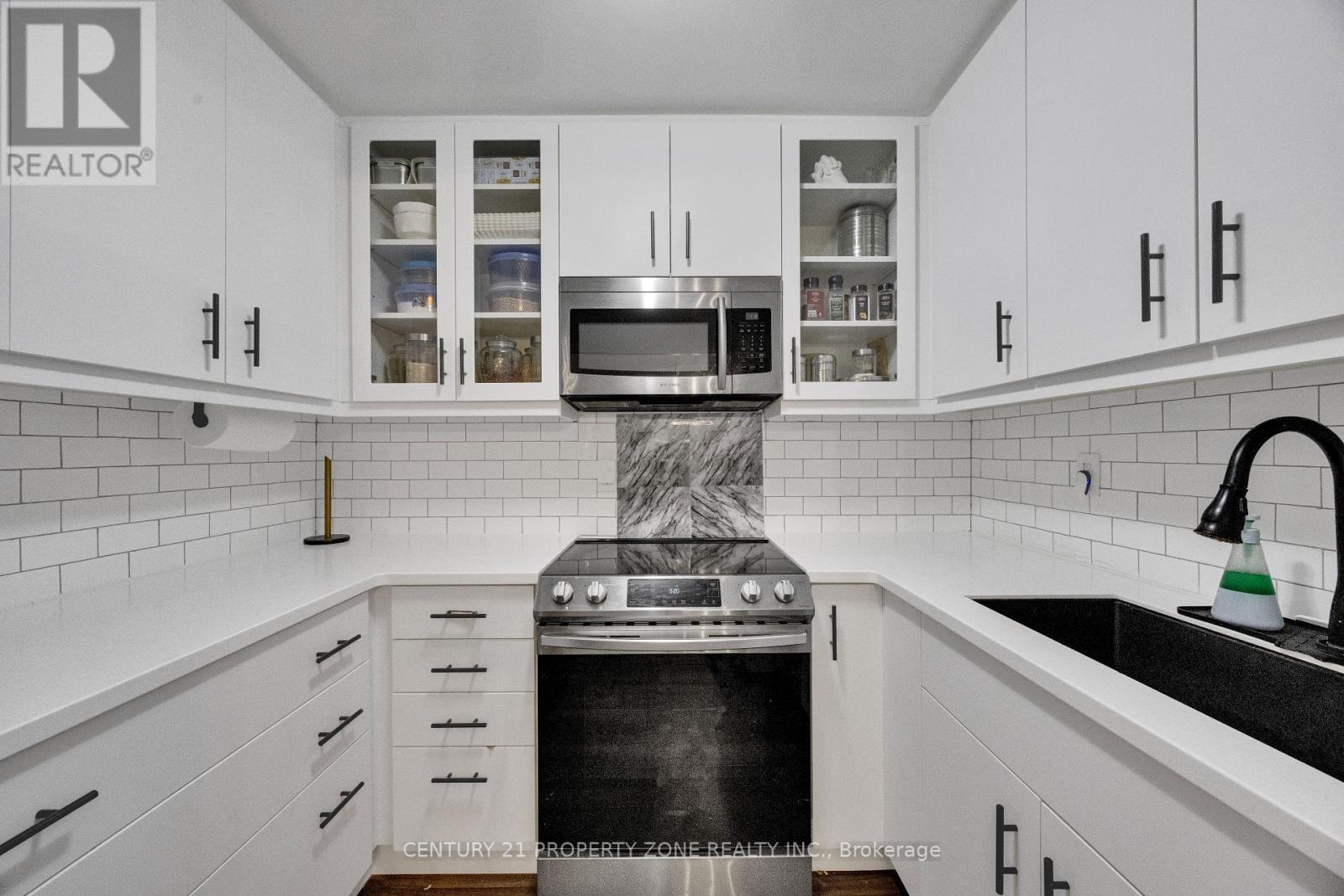 #907 573 MORNINGTON AVENUE - 9