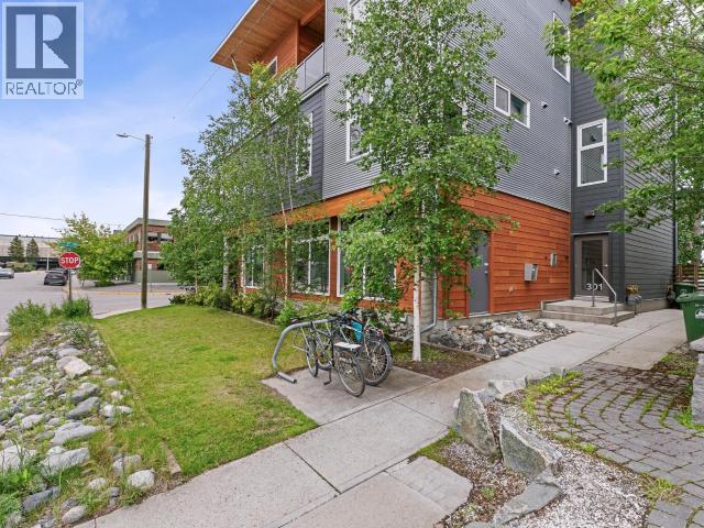 202-301 HAWKINS STREET - 5