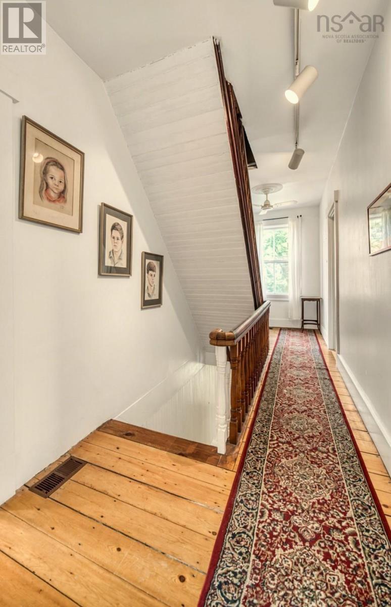 4-bedroom home for sale at 1036 Oakland Road, 1031 Oakland Road, Oakland ON · photo 34 of 50