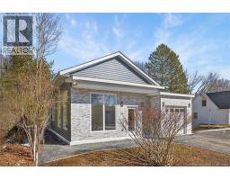 24 Murray Avenue, photo 3