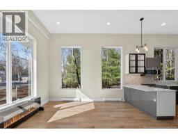 24 Murray Avenue, photo 4