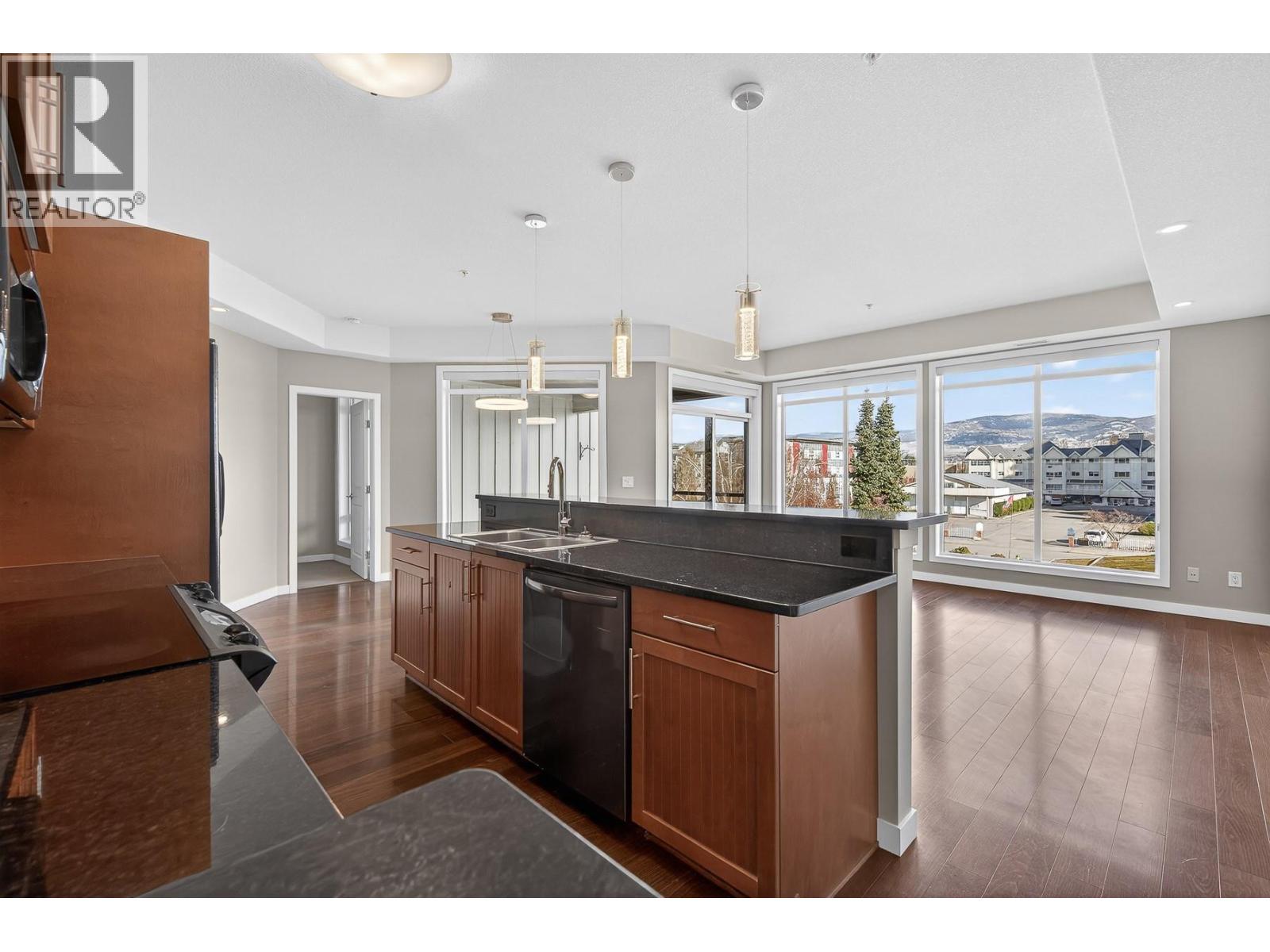 #306 1933 Ambrosi Road - 23