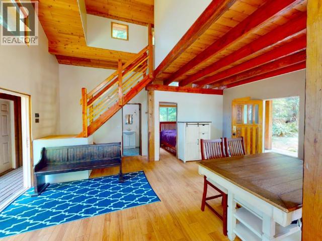 1643 VANCOUVER BLVD - 5