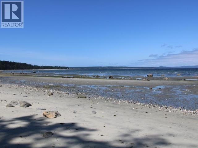 1643 VANCOUVER BLVD - 23