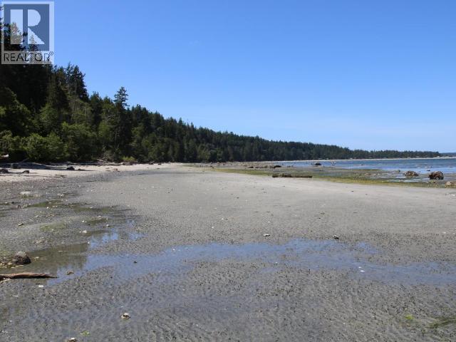 1643 VANCOUVER BLVD - 26