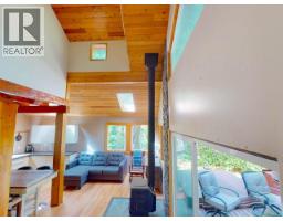 1643 Vancouver Blvd, Savary Island, BC  Photo 15