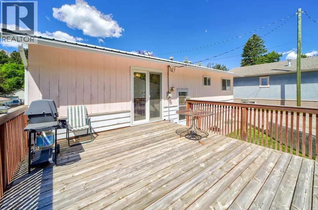 20541 25th Avenue - 10
