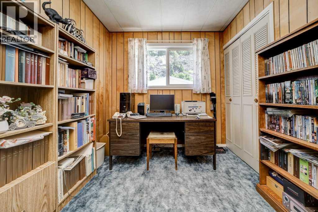 20541 25th Avenue - 35