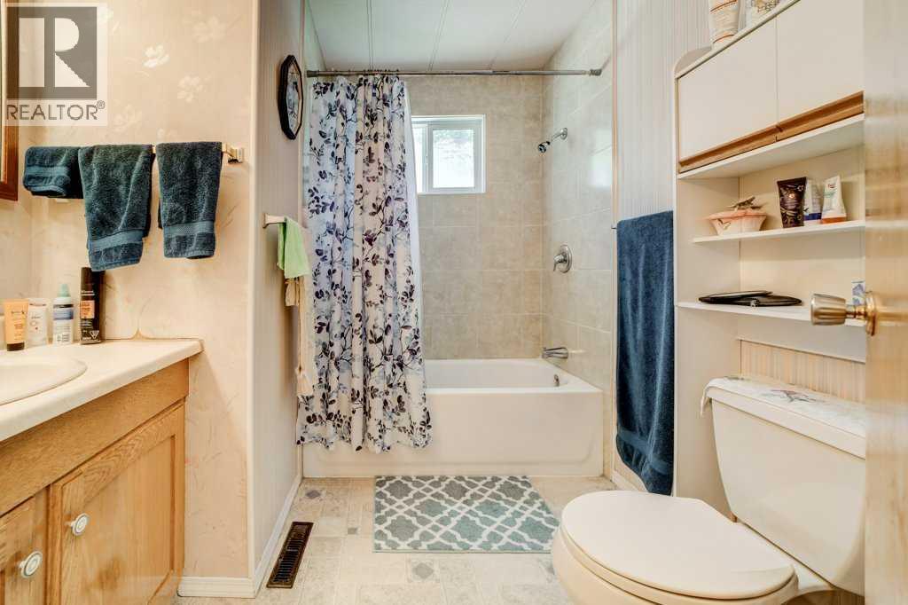 20541 25th Avenue - 32