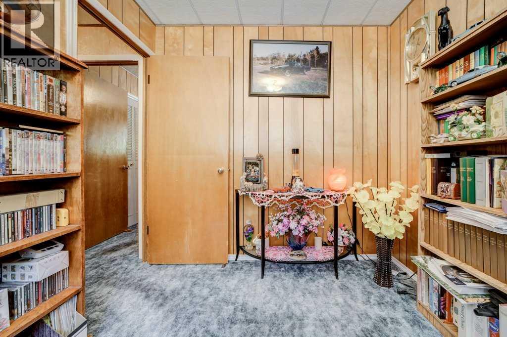 20541 25th Avenue - 36