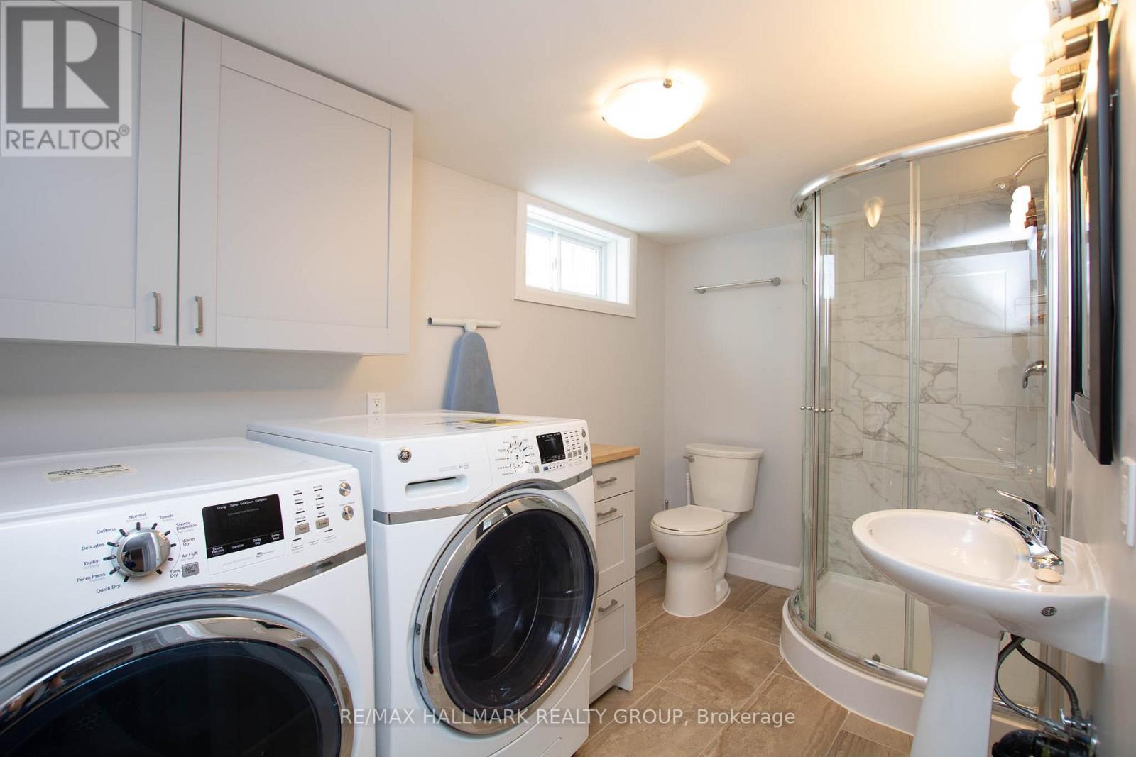 929 MERIVALE ROAD - 23
