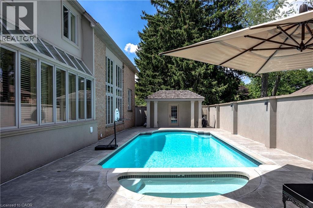 15 PEPPERTREE Crescent - Image 46
