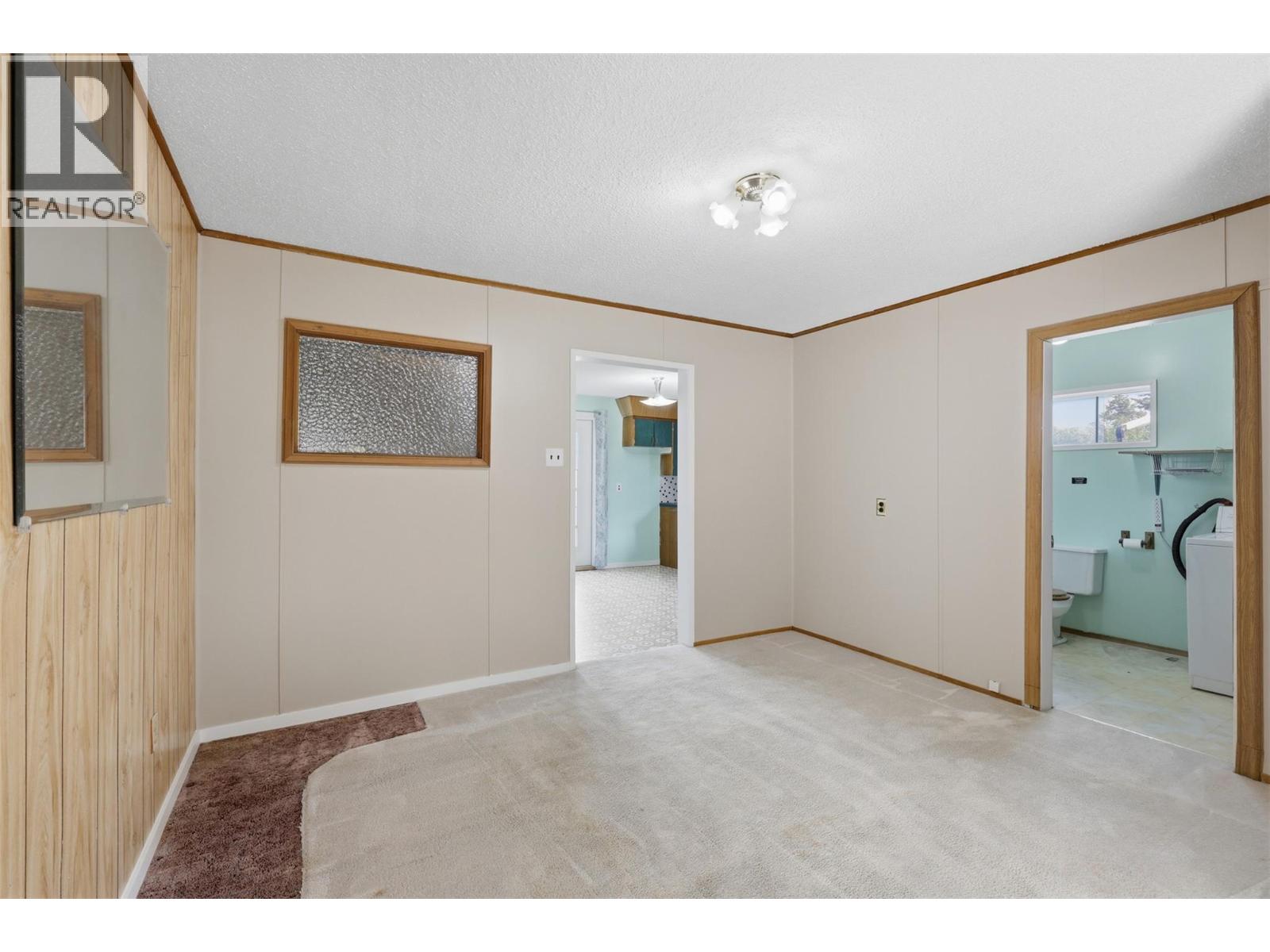 3987 Yellowhead Highway - 9