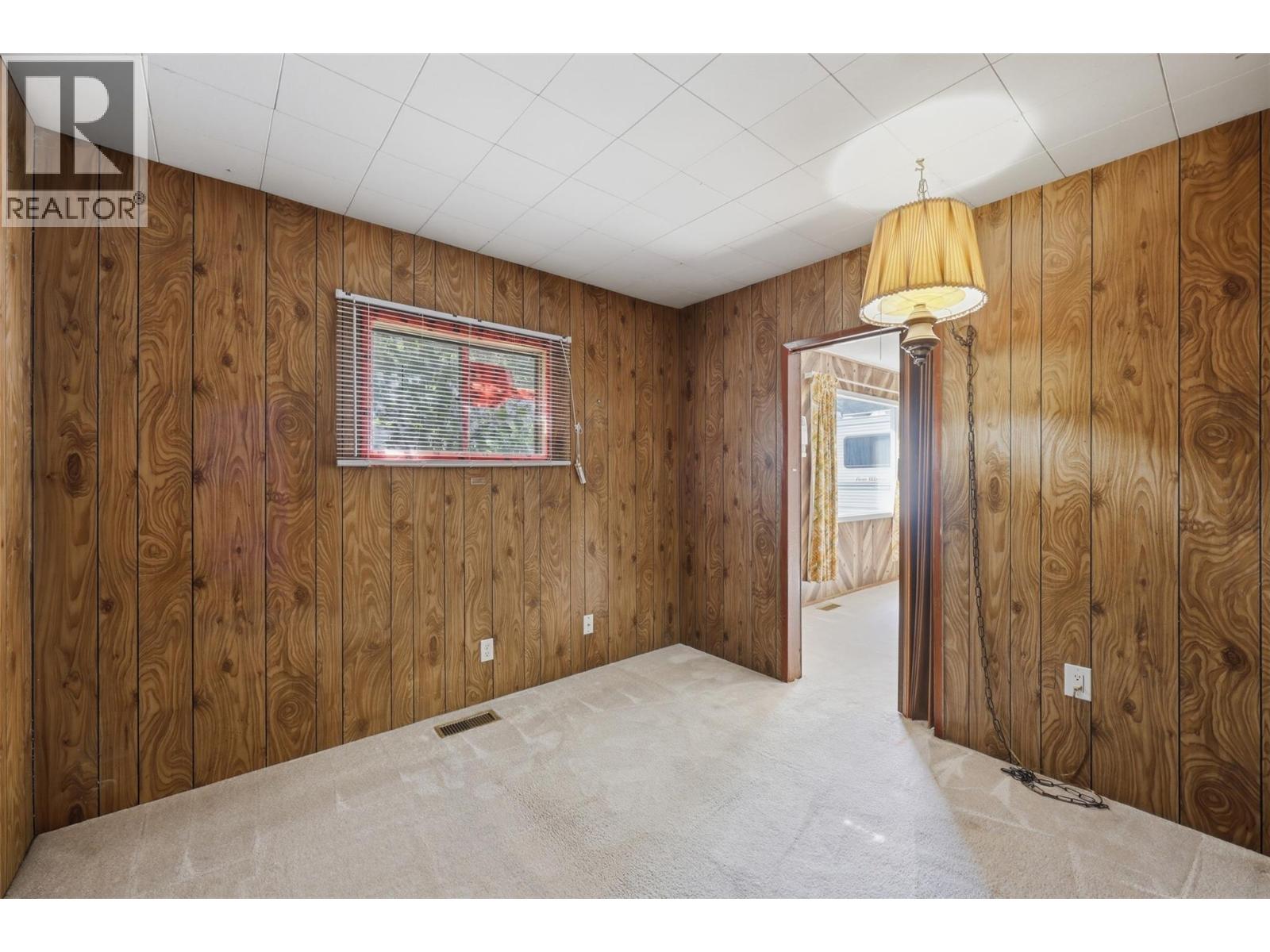 3987 Yellowhead Highway - Image 16