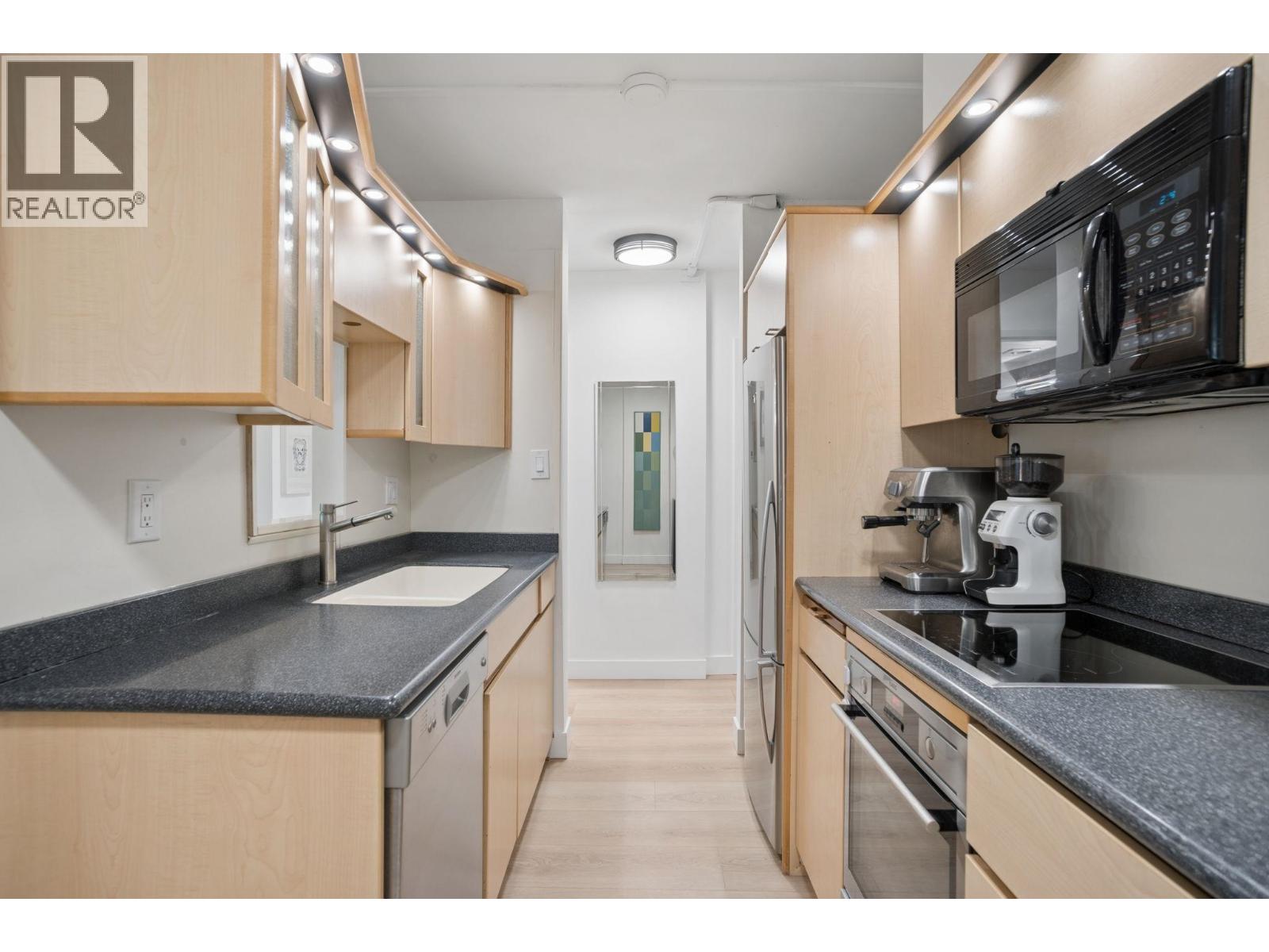 2 Bed, 1 Bath Apartment for Sale in Vancouver – 202 1867 W 3RD AVENUE, Vancouver – MLS# R3145857 - Image 18
