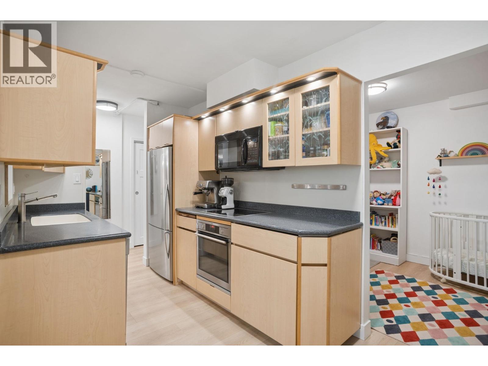 2 Bed, 1 Bath Apartment for Sale in Vancouver – 202 1867 W 3RD AVENUE, Vancouver – MLS# R3145857 - Image 22