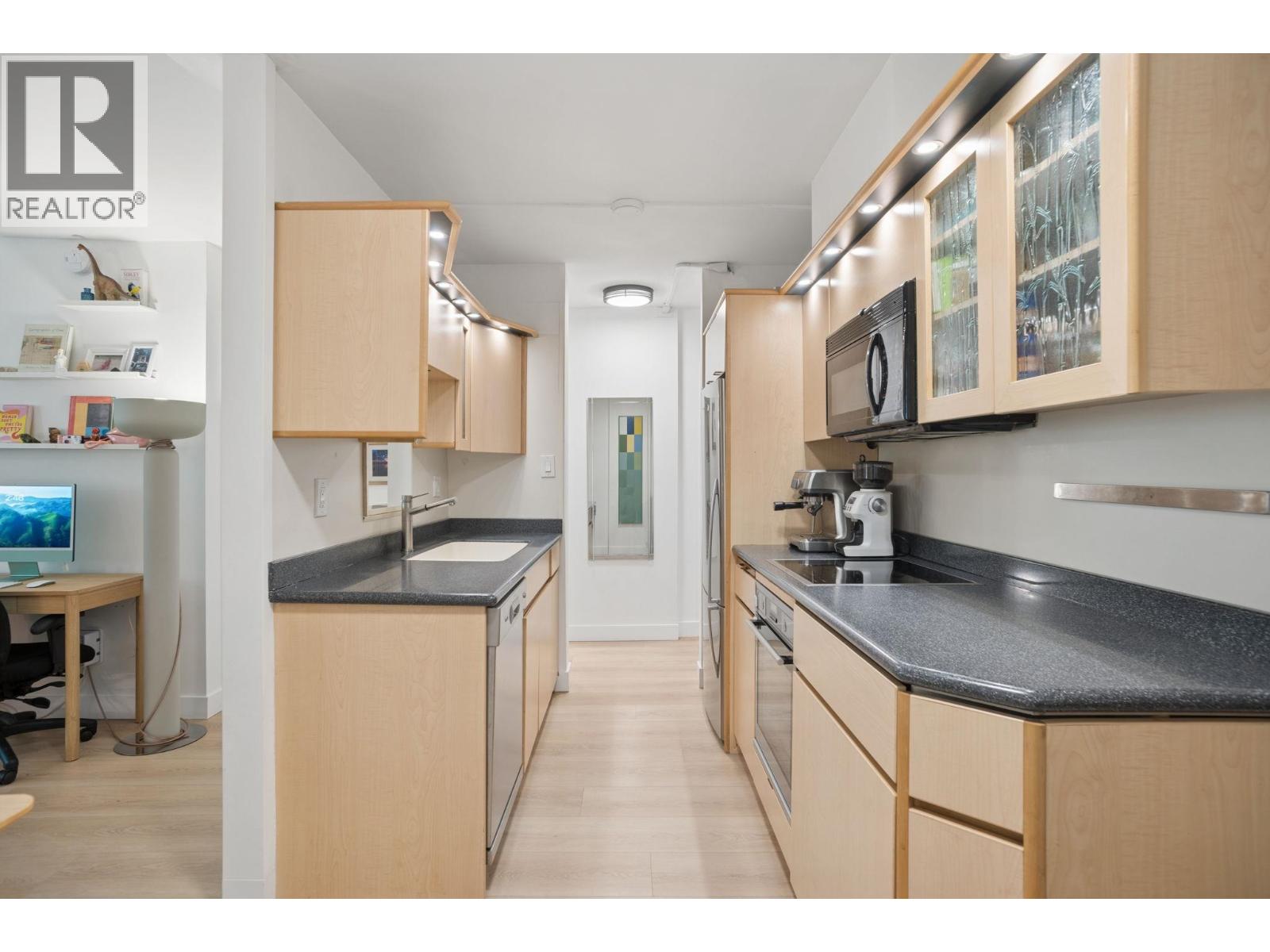 2 Bed, 1 Bath Apartment for Sale in Vancouver – 202 1867 W 3RD AVENUE, Vancouver – MLS# R3145857 - Image 23