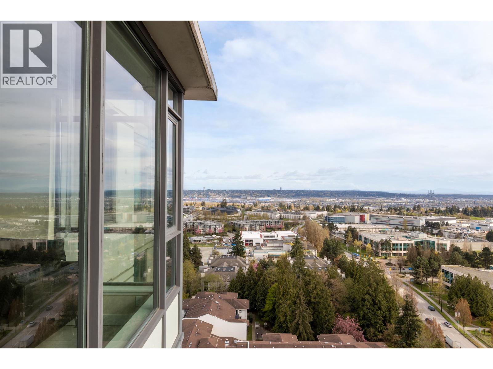 1 Bed, 1 Bath House for Sale in Burnaby – 2309 7088 18TH AVENUE, Burnaby – MLS# R3145879 - Image 12