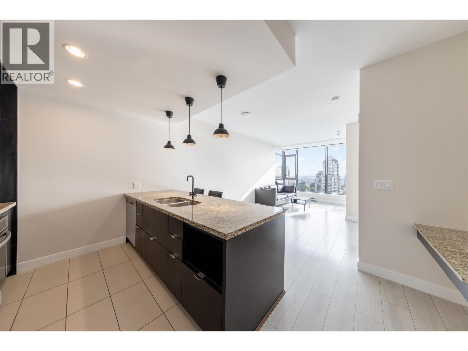 1 Bed, 1 Bath House for Sale in Burnaby – 2309 7088 18TH AVENUE, Burnaby – MLS# R3145879 - Image 18