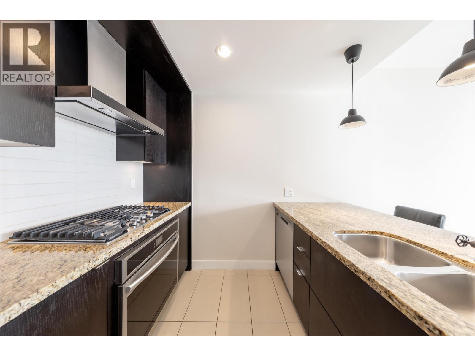 1 Bed, 1 Bath House for Sale in Burnaby – 2309 7088 18TH AVENUE, Burnaby – MLS# R3145879 - Image 20