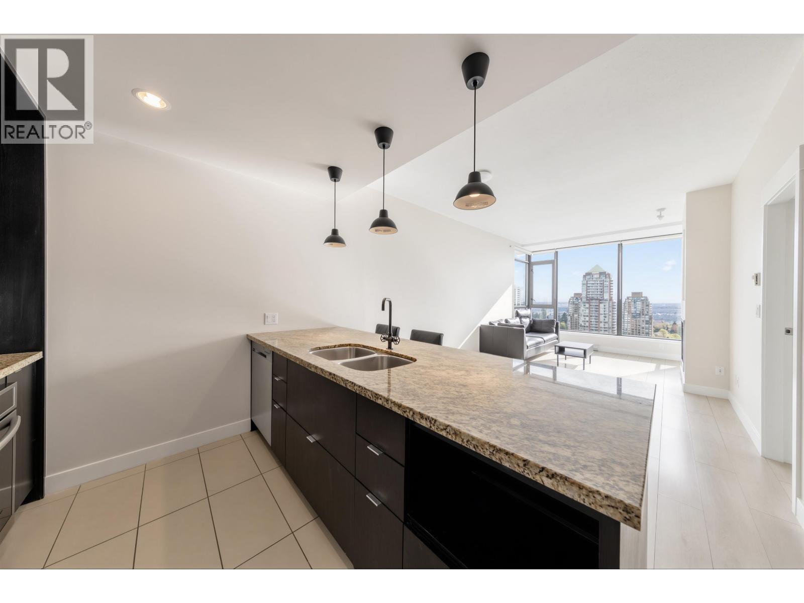 1 Bed, 1 Bath House for Sale in Burnaby – 2309 7088 18TH AVENUE, Burnaby – MLS# R3145879 - Image 8