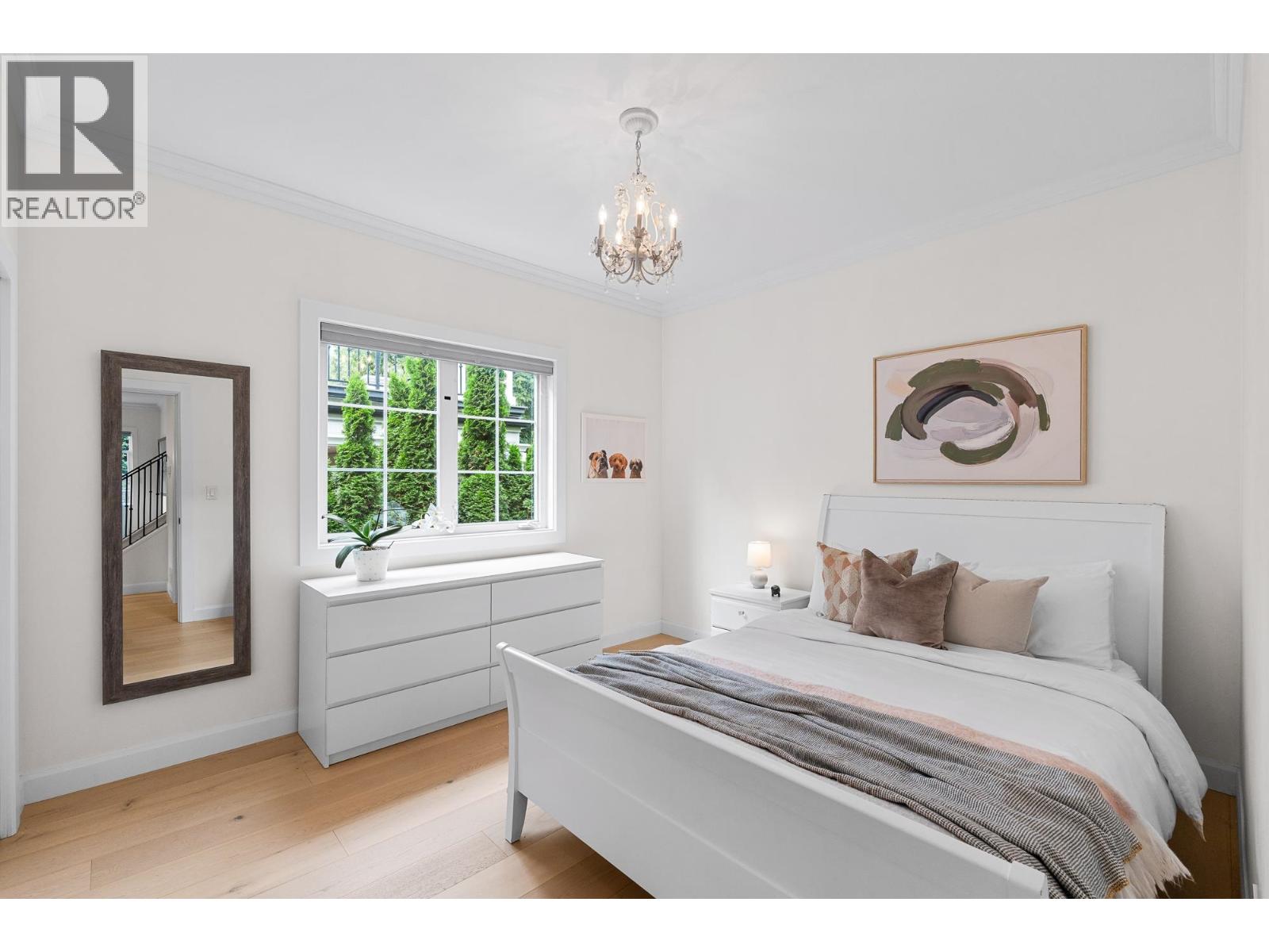 1733 FULTON AVENUE, West Vancouver