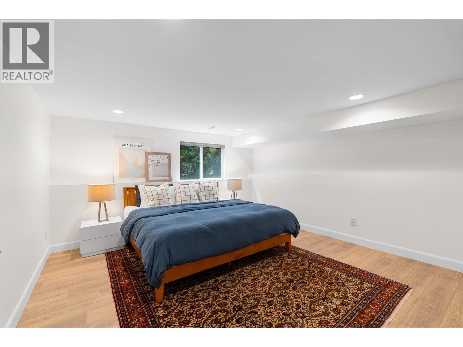 1733 FULTON AVENUE, West Vancouver