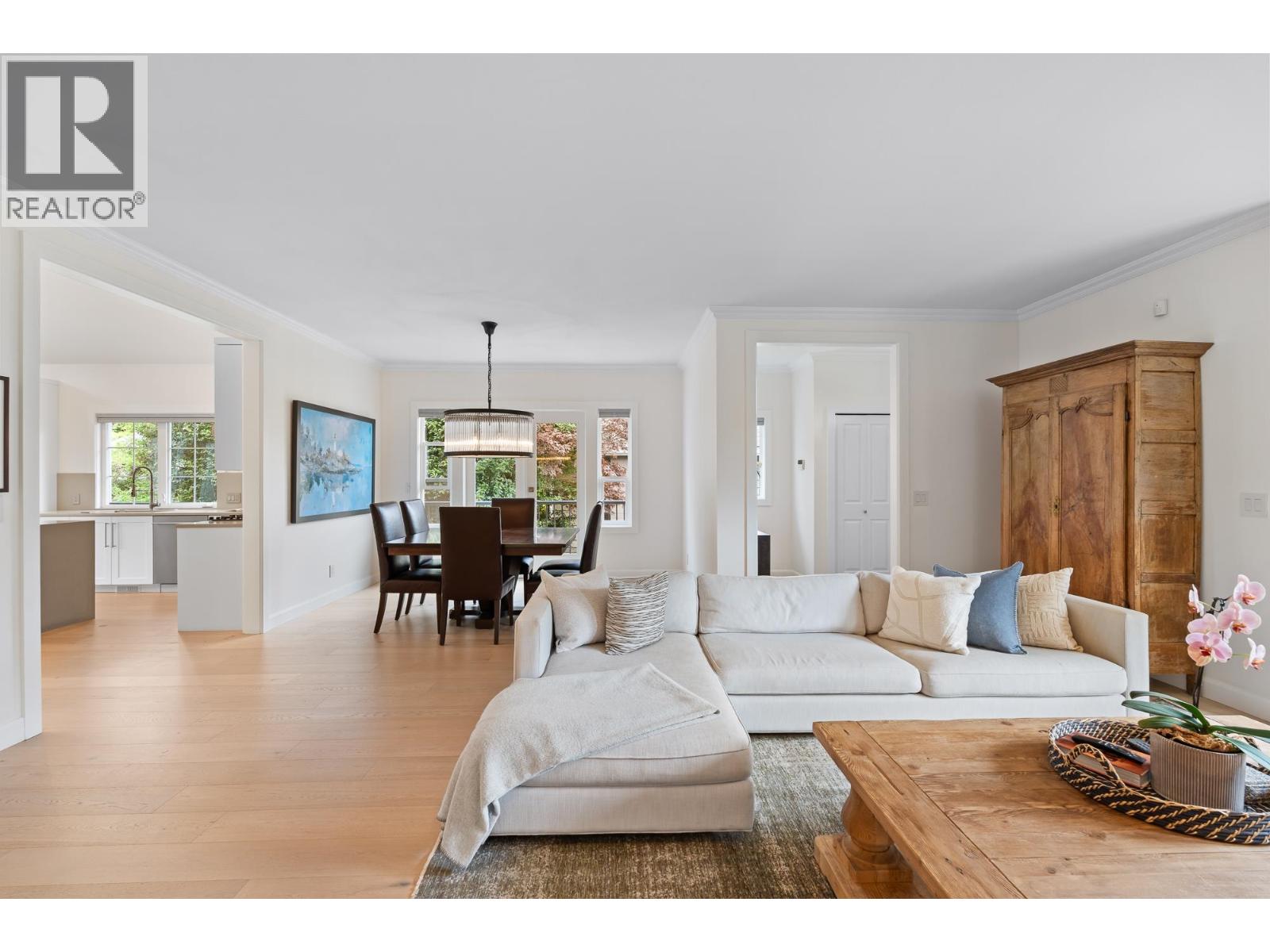 1733 FULTON AVENUE, West Vancouver