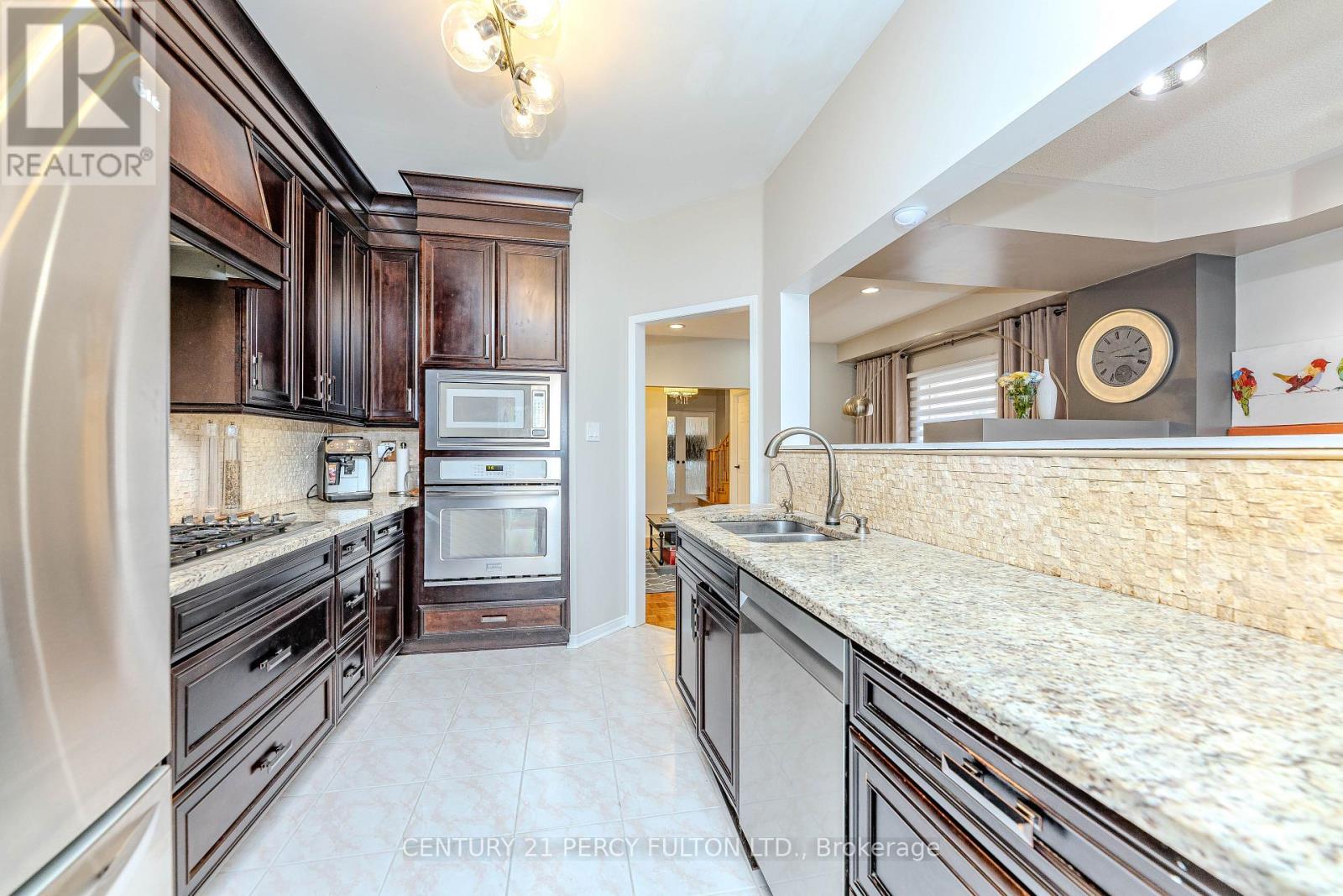 137 BLUE WILLOW DRIVE - 10