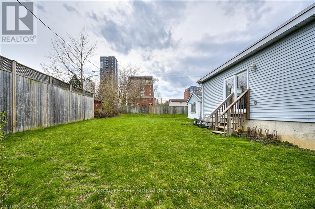 A - 29 MARSHALL STREET, Waterloo — photo 19