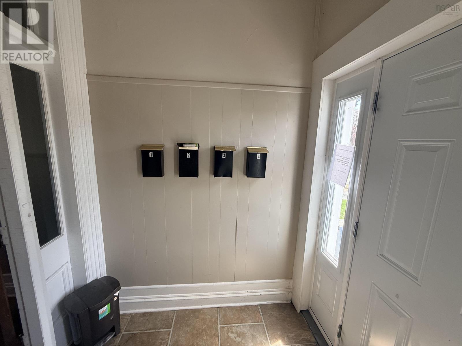 218 Fraser Street - 19