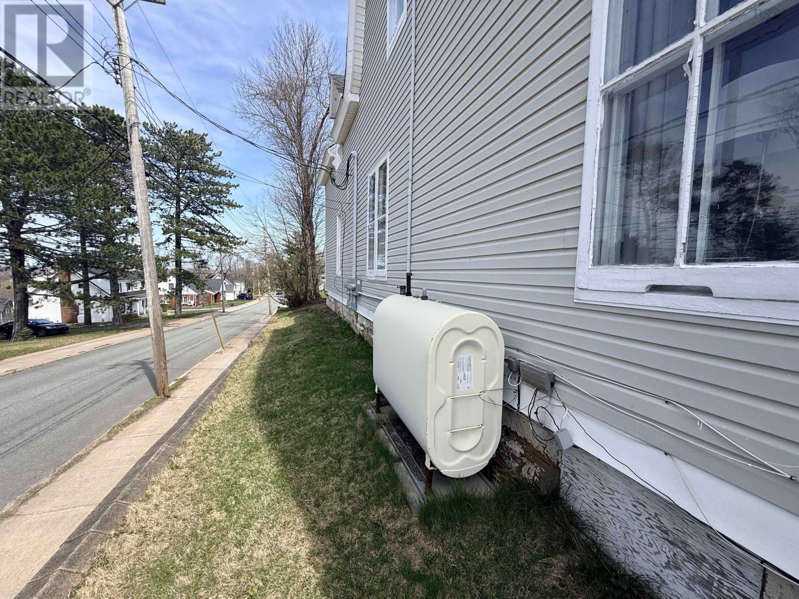218 Fraser Street - 4
